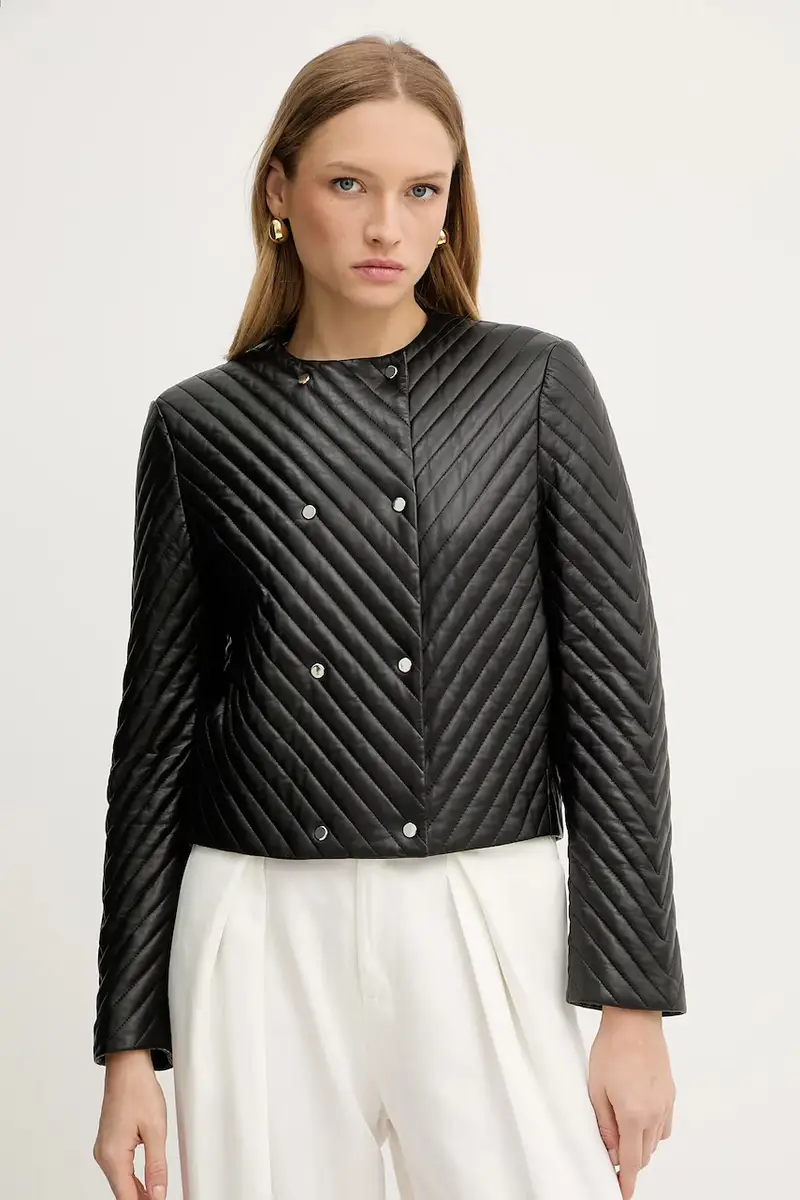 giacca in pelle colore nero 50541919