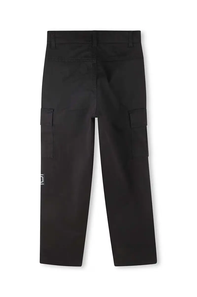 pantaloni per bambini colore nero con applicazione J51141 miniatura 3