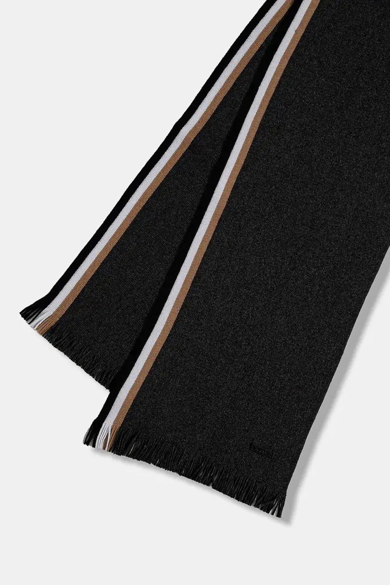 sciarpa e capello colore grigio 50551072 miniatura 5