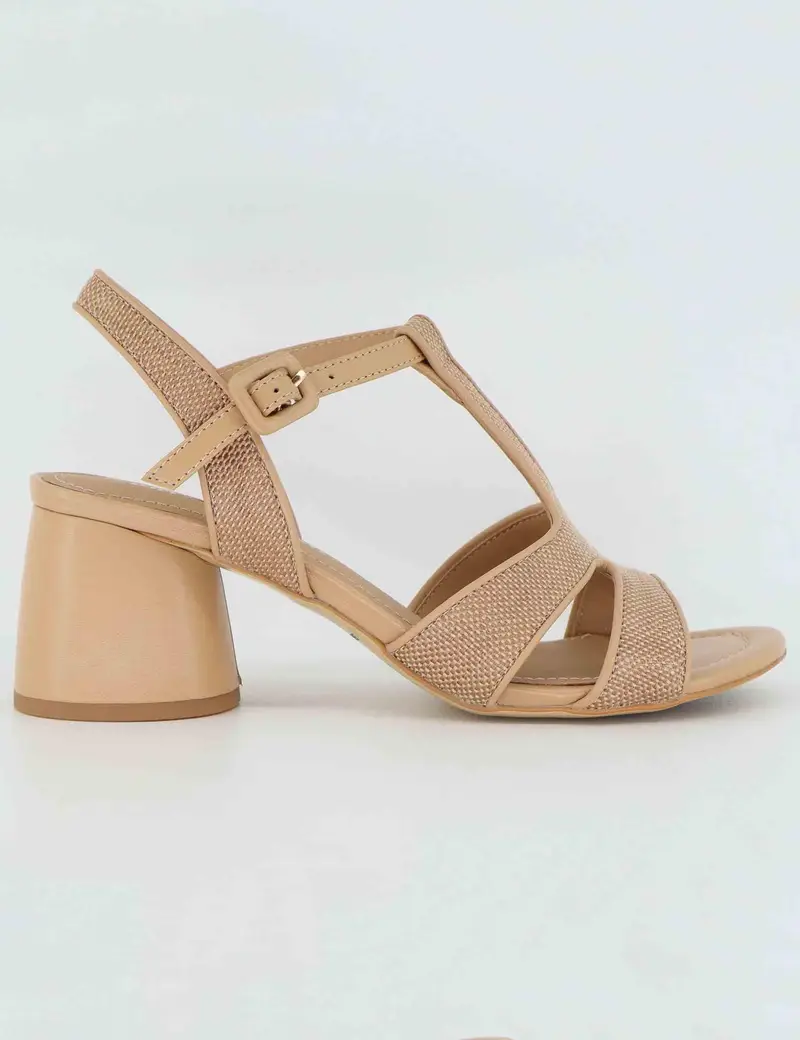 Sandali donna in pelle beige con tacco alto Donna BL3002X 017