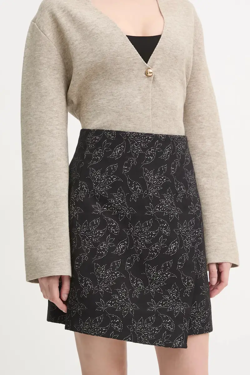 gonna colore nero BBW4236