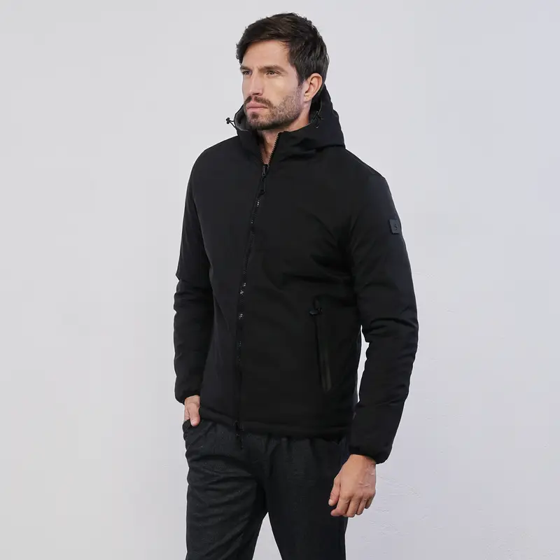 Giacca nera da uomo con zip