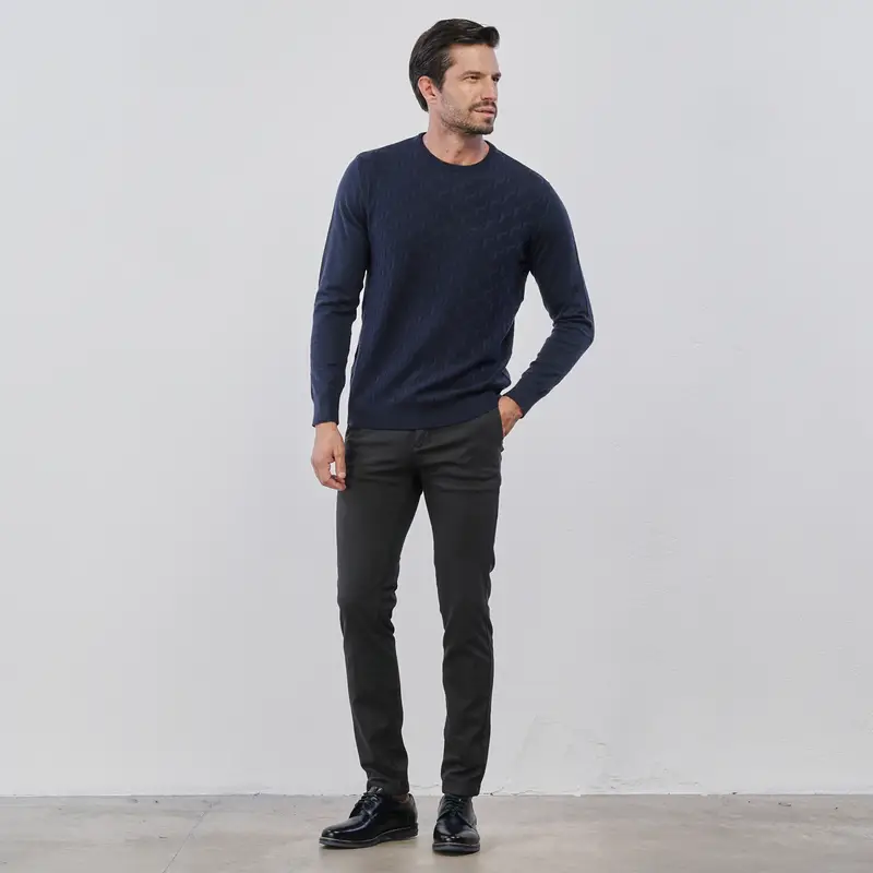 Pantaloni lunghi grigi da uomo con tasche