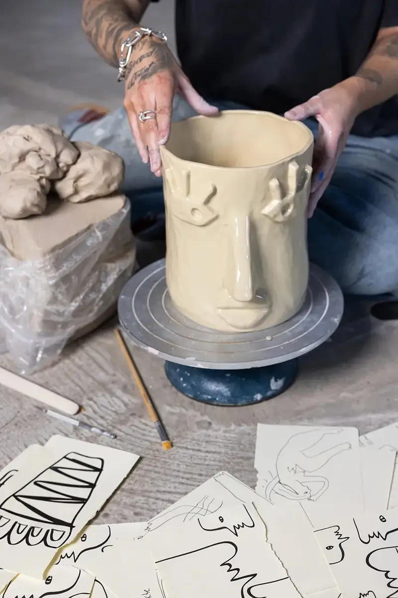 copertura vaso x Emma Widell, Facy 22 cm L colore beige miniatura 2