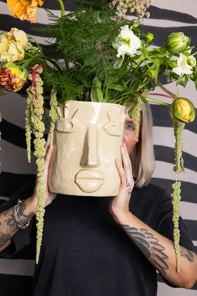 copertura vaso x Emma Widell, Facy 22 cm L colore beige miniatura 3