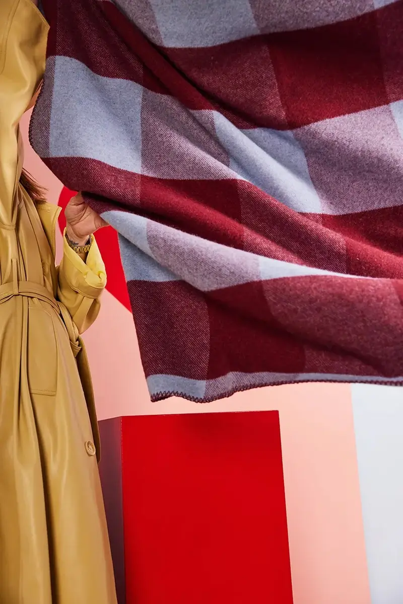 copriletto in lana Embrace Multicolore miniatura 4