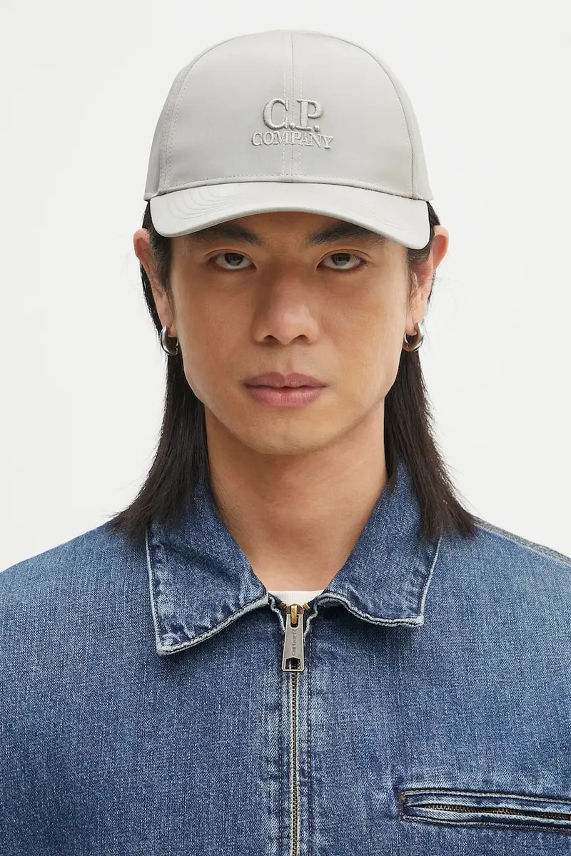 berretto da baseball colore verde con applicazione 18CMAC147A005904A