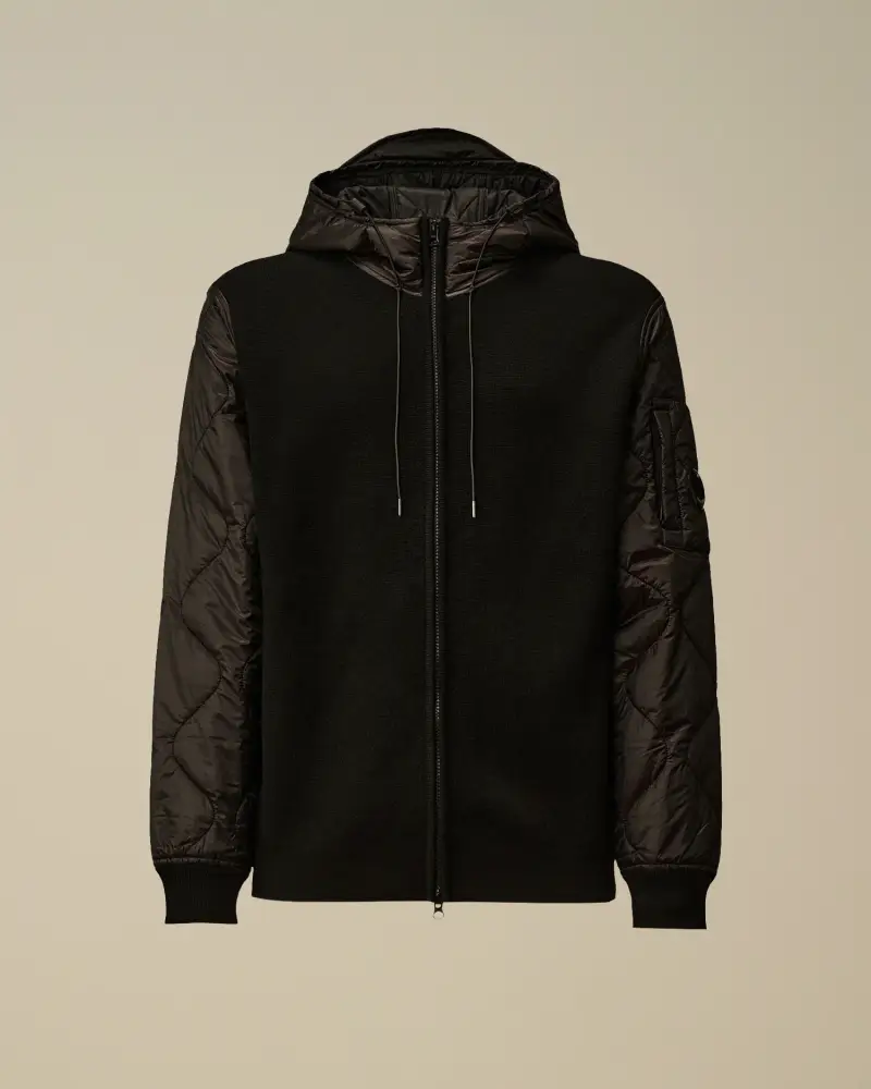 Maglia con cappuccio e maniche in nylon nero