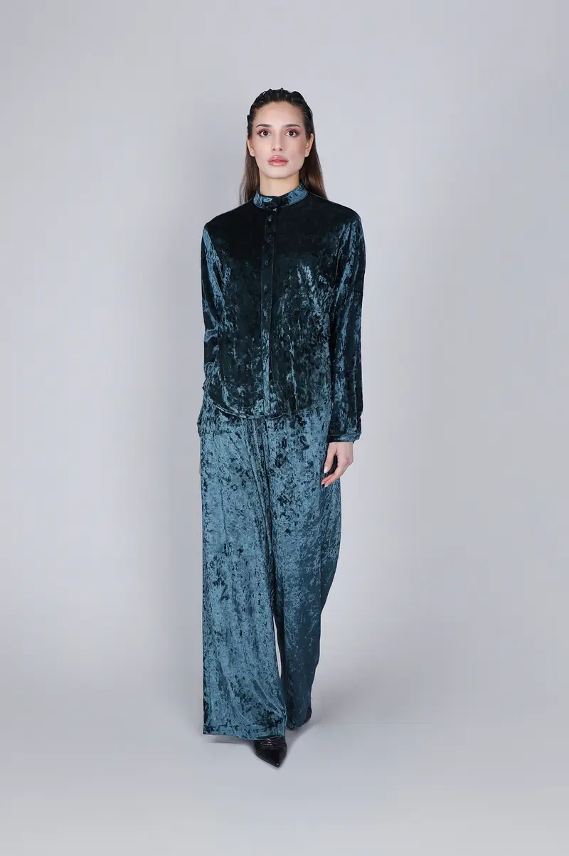 camicia in ciniglia petrolio