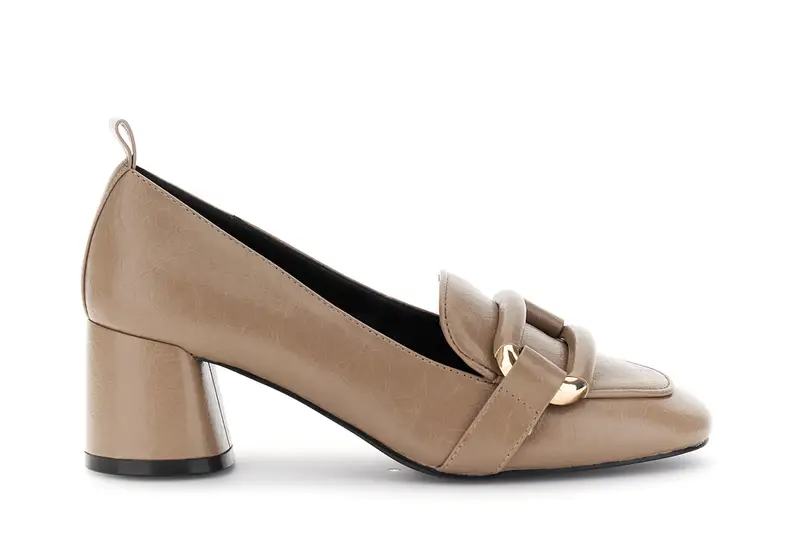 décolleté effetto pelle con morsetto taupe