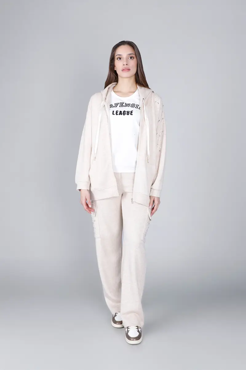 felpa over con applicazione di stras avena