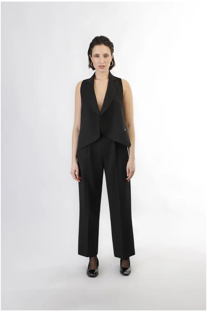 gilet con zip alle tasche nero