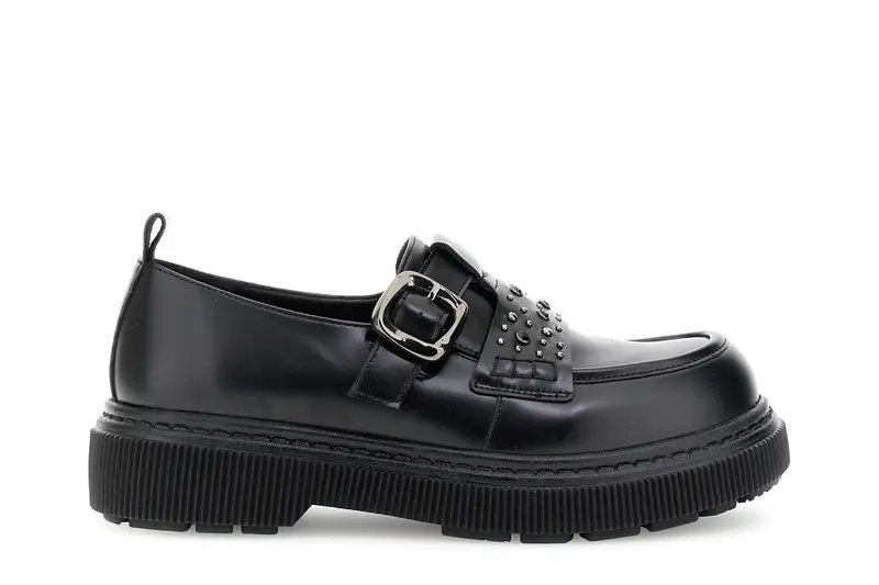 mocassini con fibbia effetto abrasivato nero