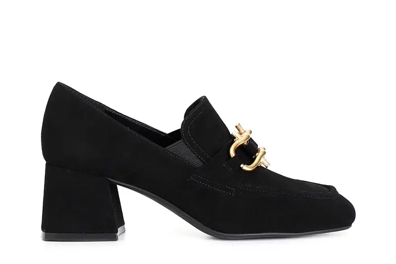 mocassino in camoscio con accessorio e tacco 60 mm nero