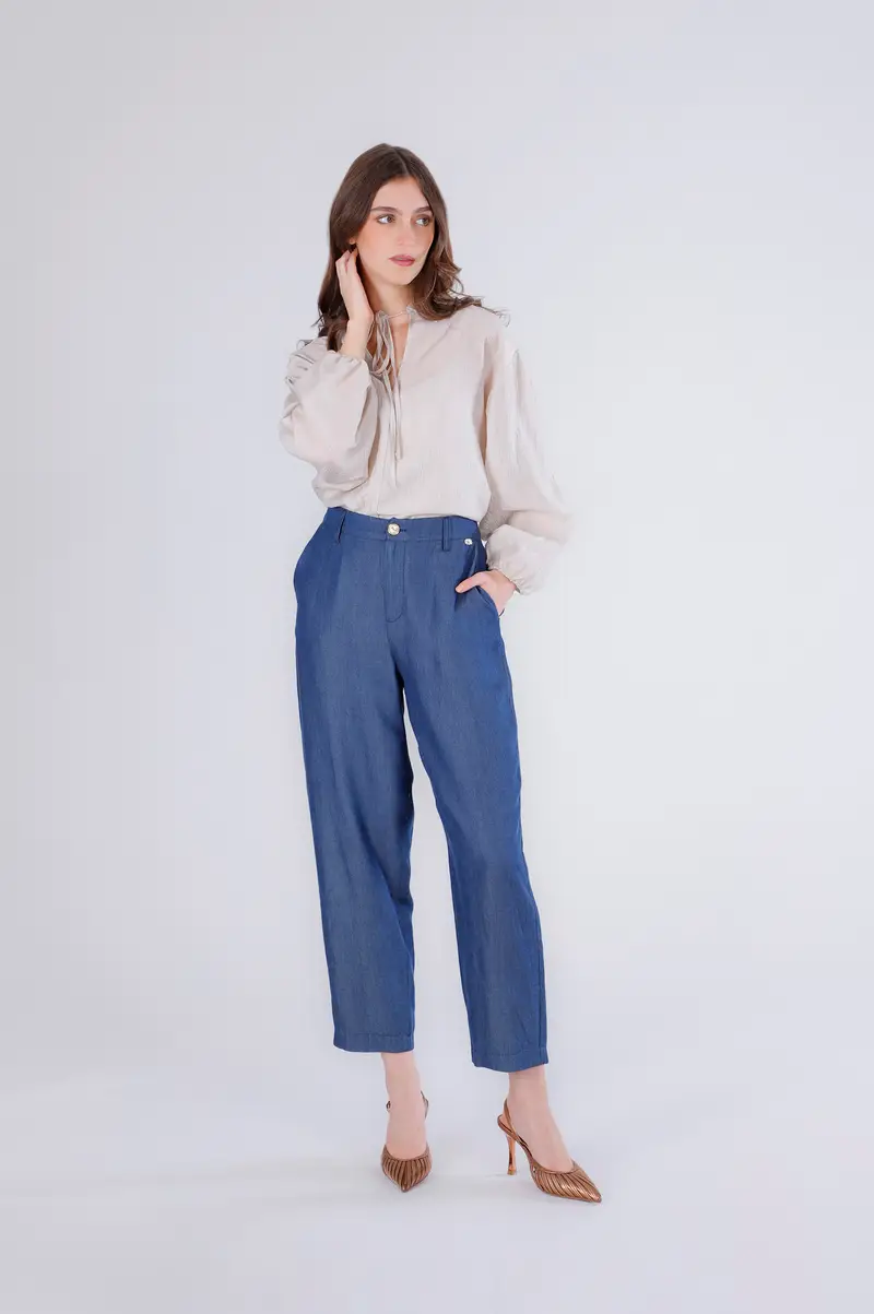 pantaloni cocoon in tencel denim indaco