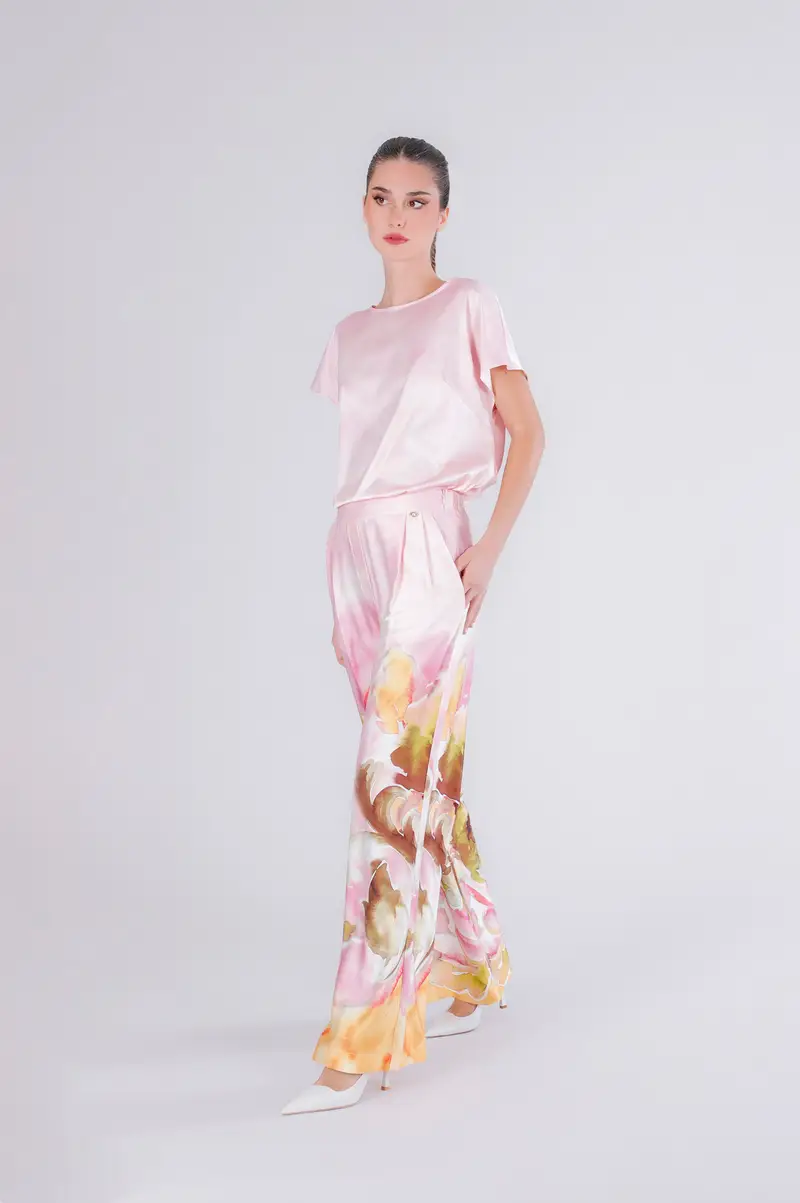 pantaloni palazzo in satin stampato fiore sfumato rosa