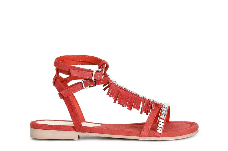 sandali in camoscio con frange e catena strass corallo