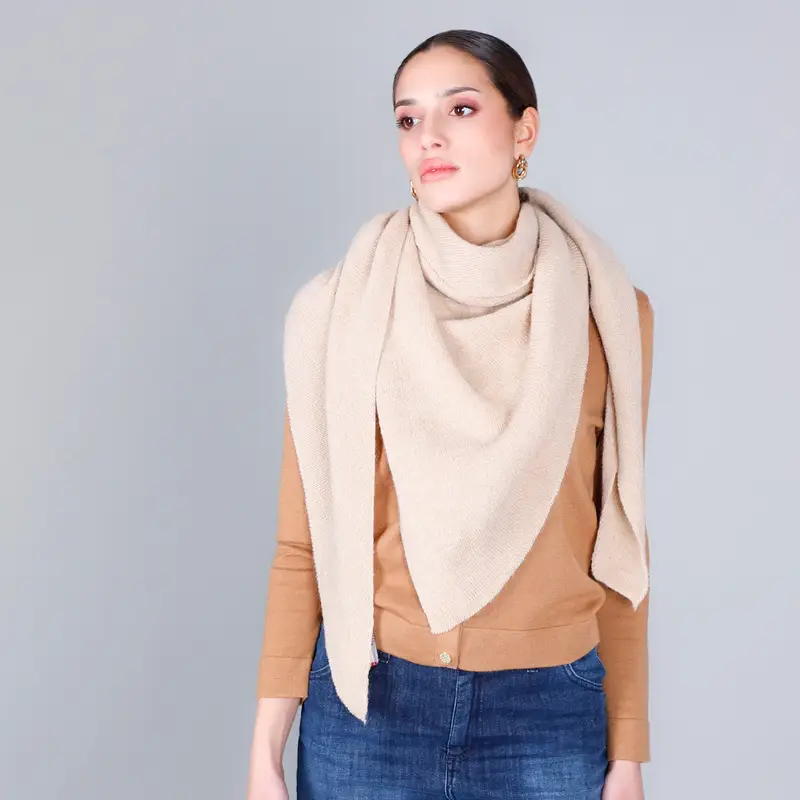 sciarpa triangolo avena