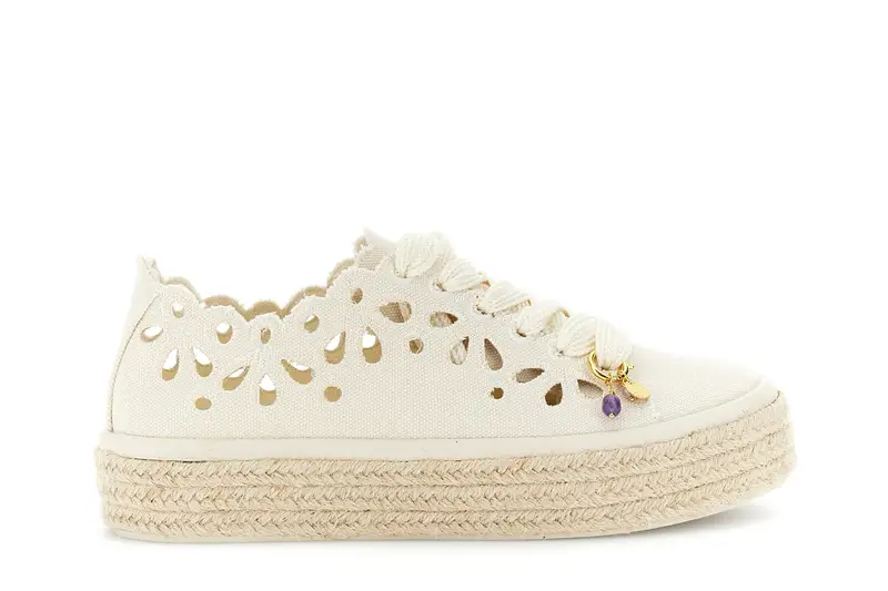 sneakers allacciate in tessuto traforato beige