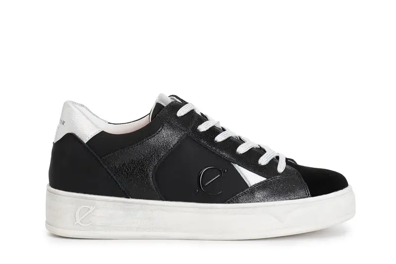 sneakers da donna in pelle e pelle scamosciata con riporti effetto metallico multi nero