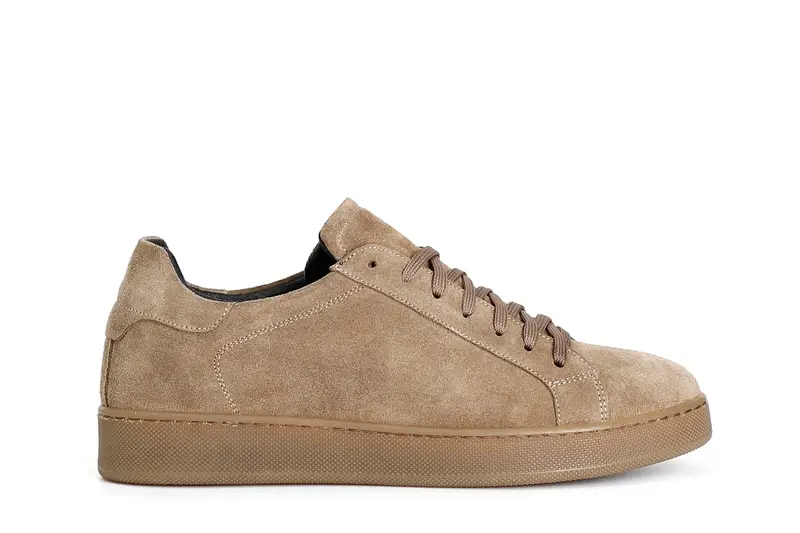 sneakers da uomo in camoscio taupe