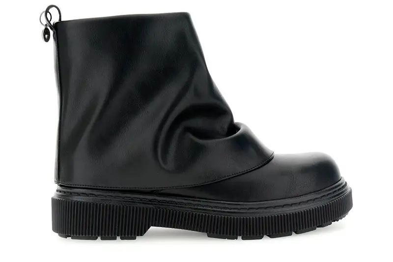 tronchetti con risvolto nero