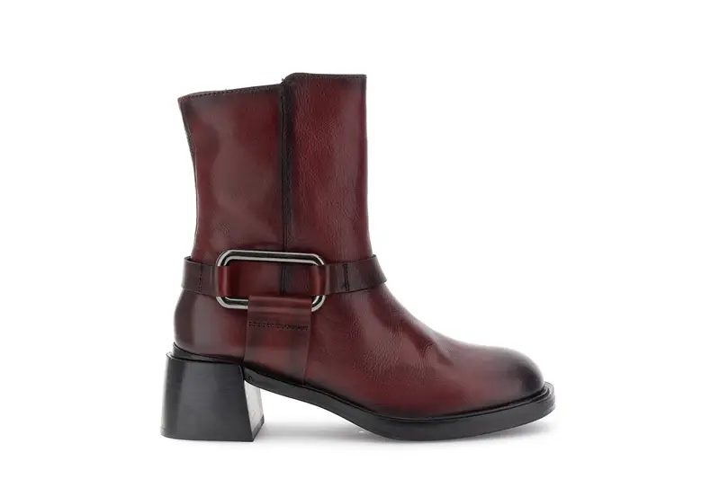 tronchetti in pelle con accessorio bordeaux