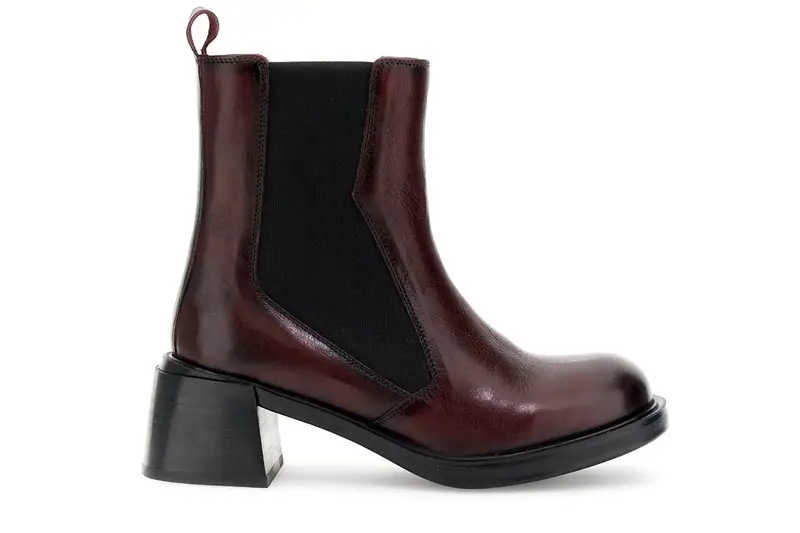 tronchetti in pelle con elastici bordeaux