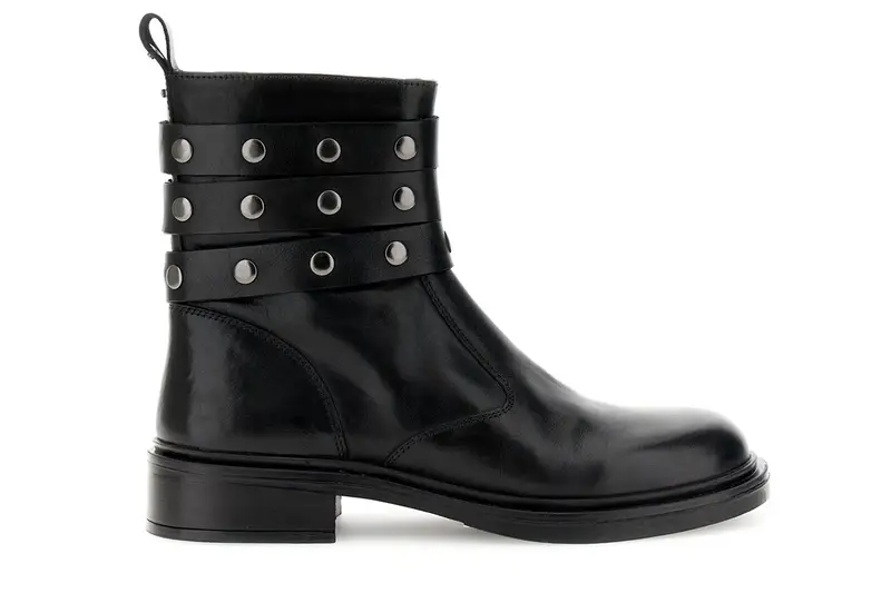 tronchetti in pelle con tre cinturini decorativi nero