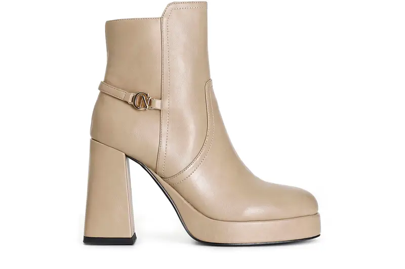 tronchetto da donna con accessorio personalizzato visone