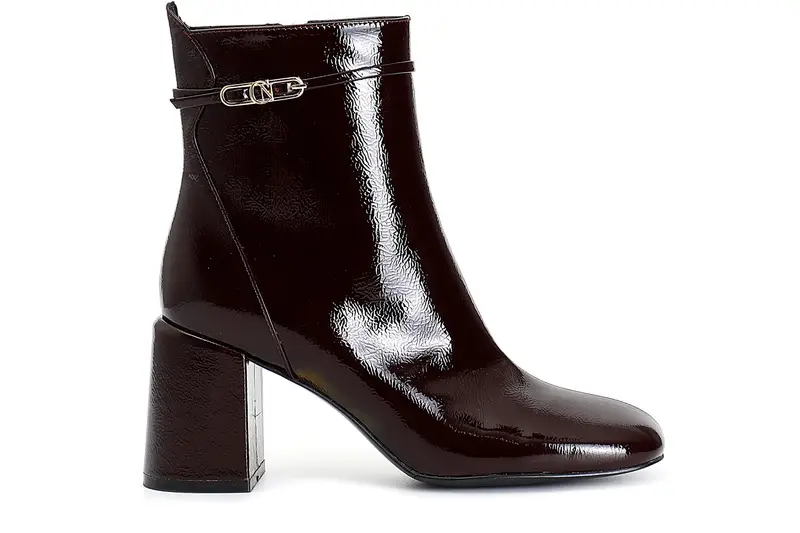 tronchetto da donna con fibbia in pelle naplak bordeaux