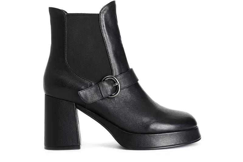 tronchetto da donna in nappa con elastici nero