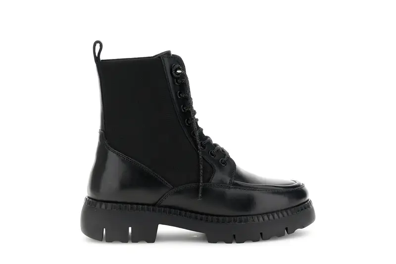 tronchetto da donna in pelle allacciato con elastico e lacci strass nero