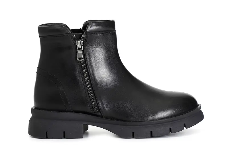 tronchetto da donna in pelle con cerniera nero