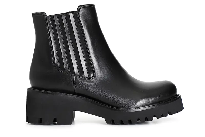 tronchetto da donna in pelle con elastico nascosto nero