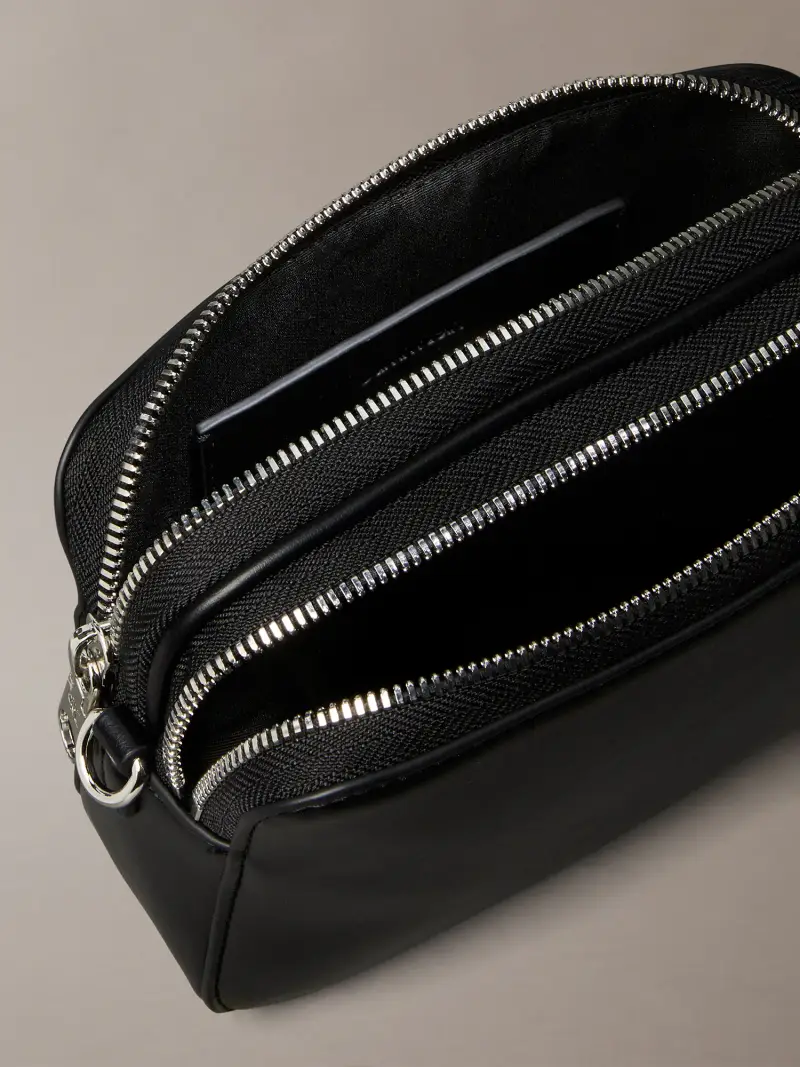 Calvin Klein Borsa a spalla Nero 2632415 miniatura 2