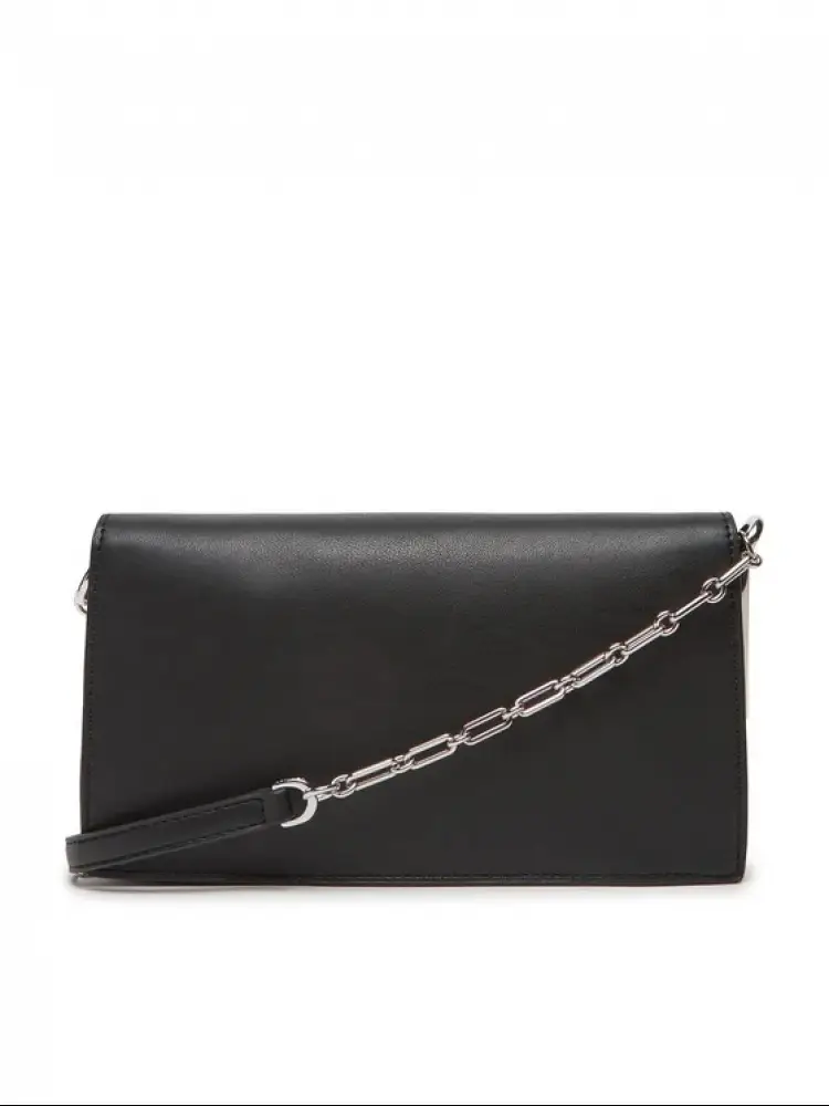 borsa nera donna in ecopelle liscia con tracolla logo in metallo miniatura 2