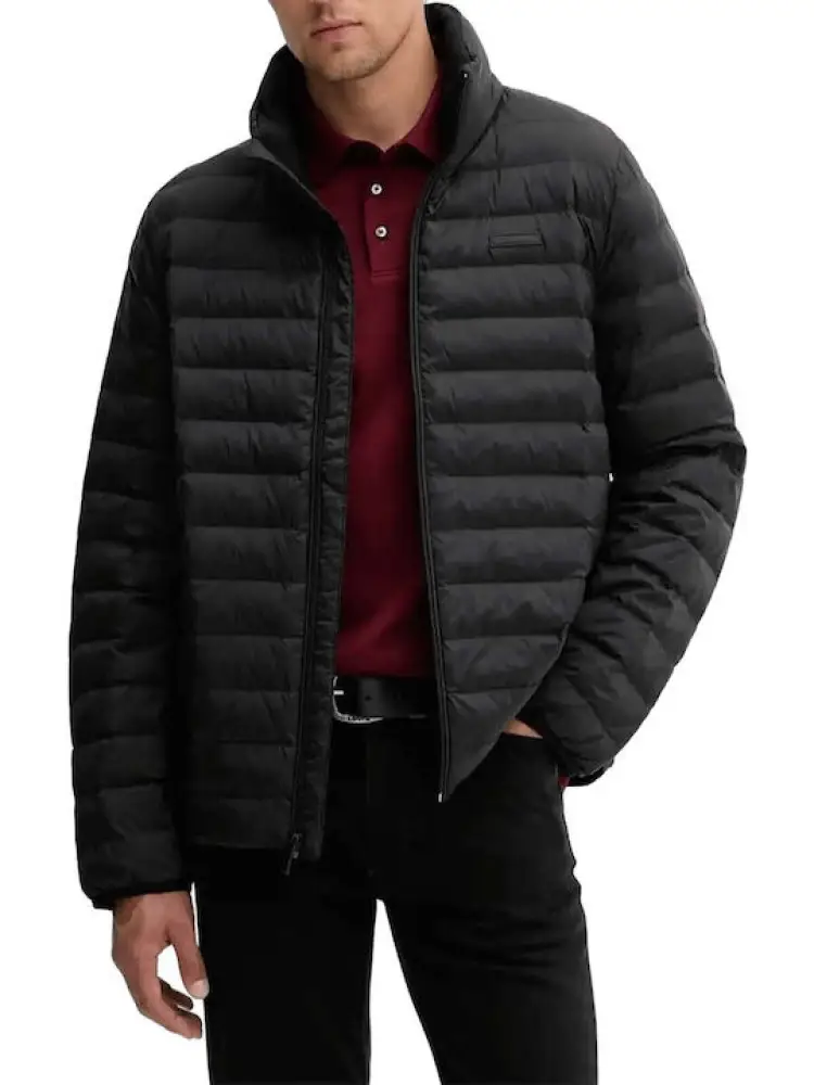 giubbotto nero uomo imbottito patch logo sul petto