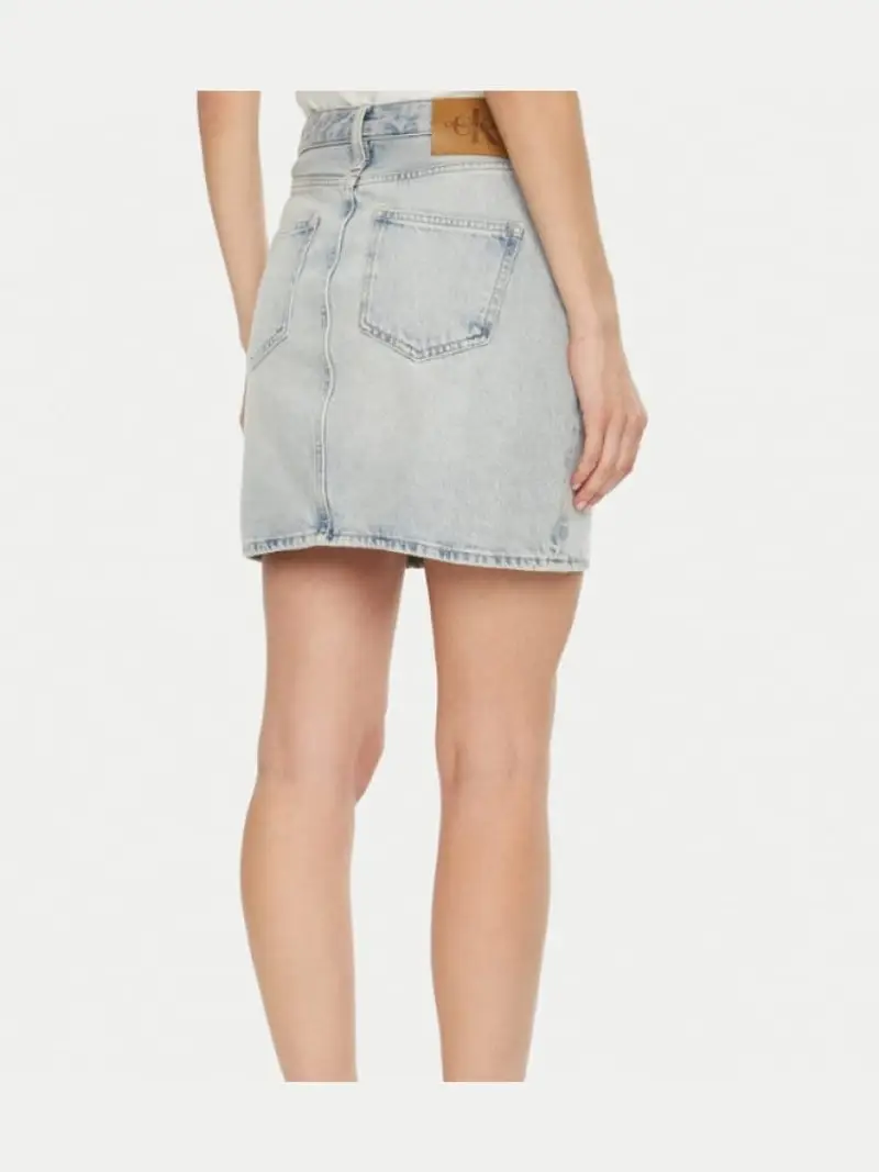 Calvin Klein gonna in denim chiaro donna in cotone patch logo sul retro miniatura 2