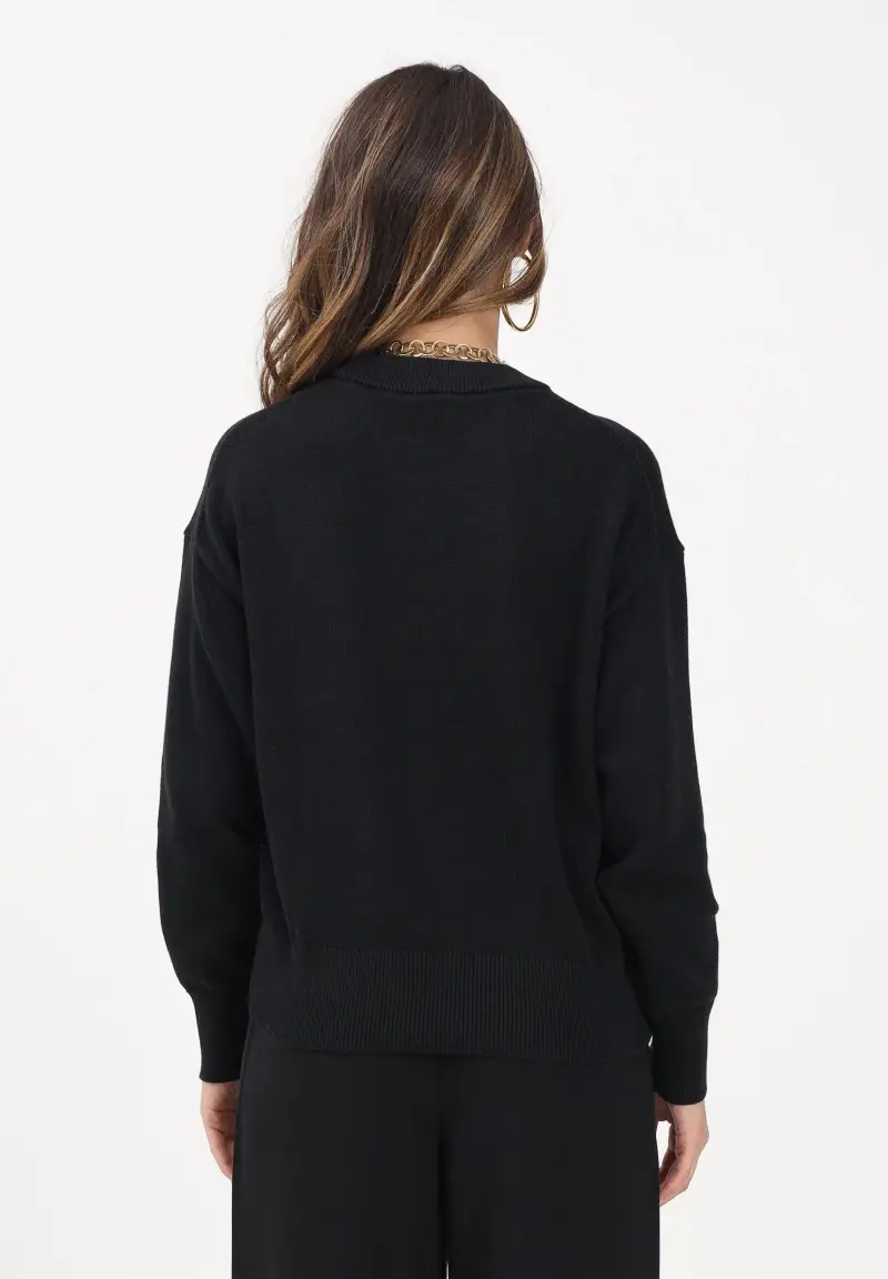 Maglioncino girocollo nero da donna con logo miniatura 3