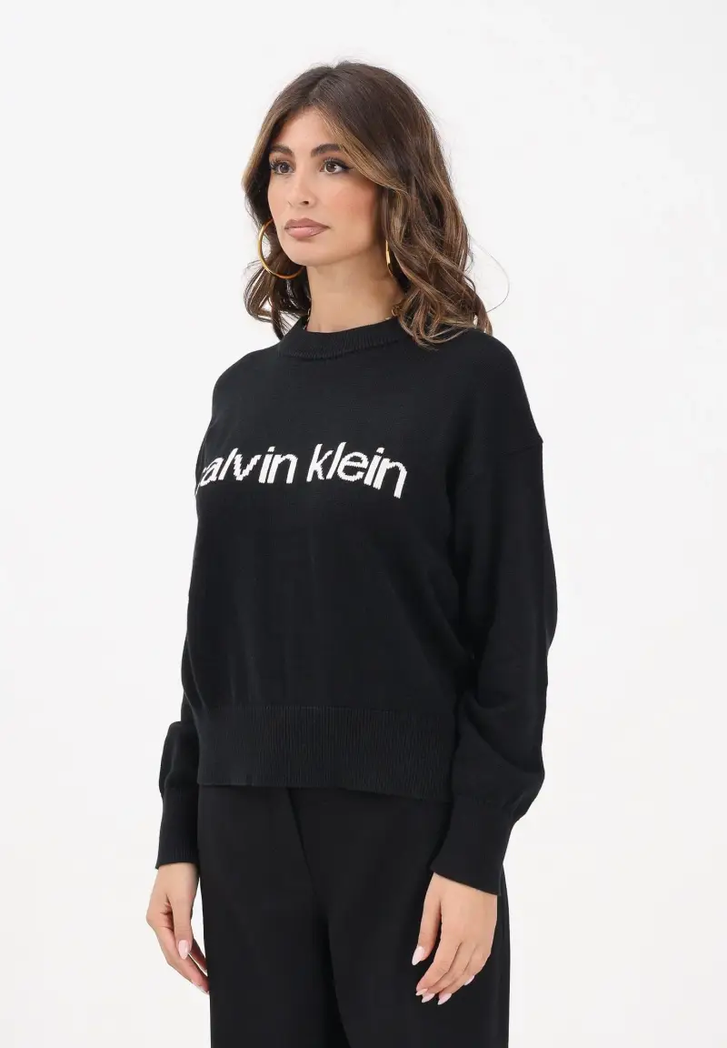 Maglioncino girocollo nero da donna con logo