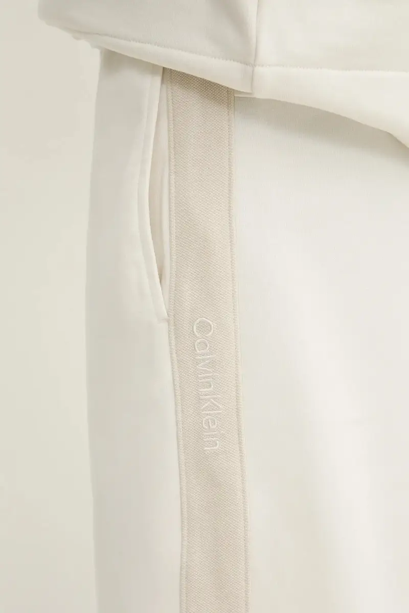 pantaloncini uomo colore bianco J30J327246 Beige miniatura 4