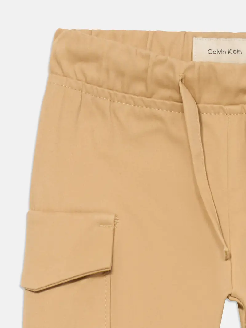 Pantaloni camello miniatura 3