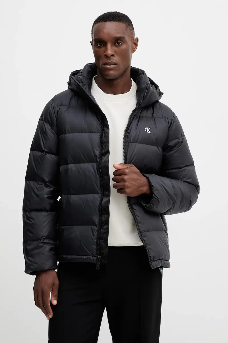 piumino colore nero LV04RC518G