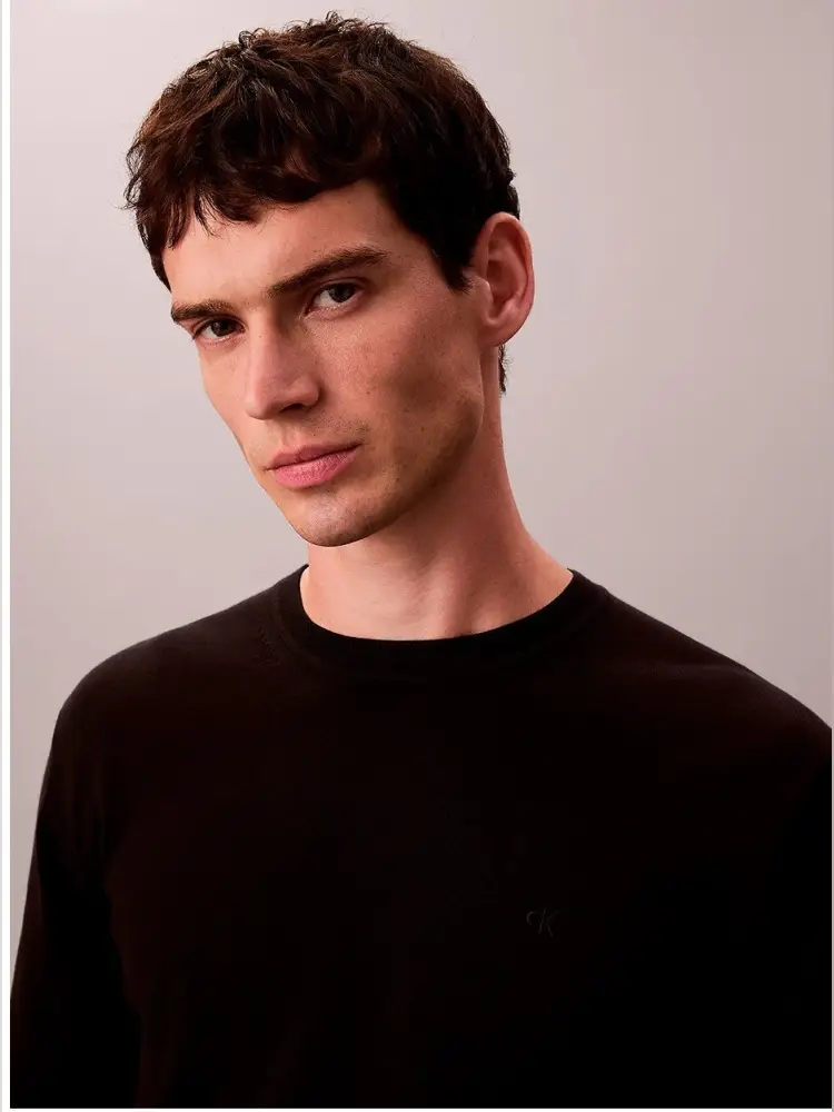 maglia nera uomo in cotone micro logo sul petto miniatura 2