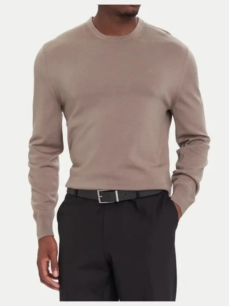 maglione a girocollo color sabbia con logo ricamato