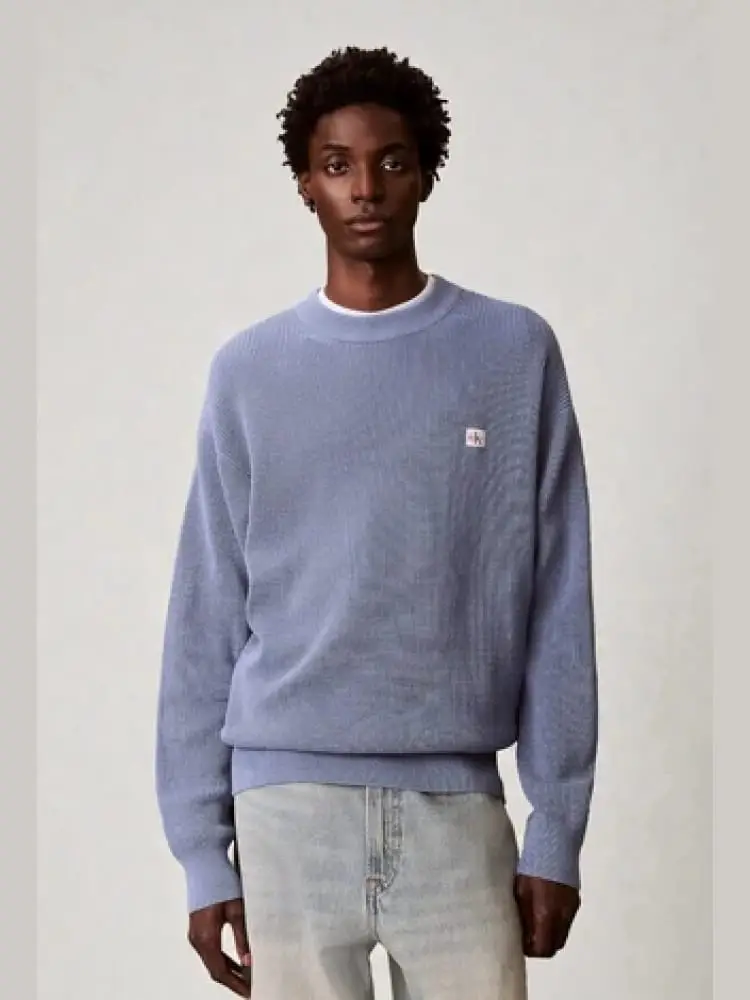 maglione uomo a girocollo blu con patch logo