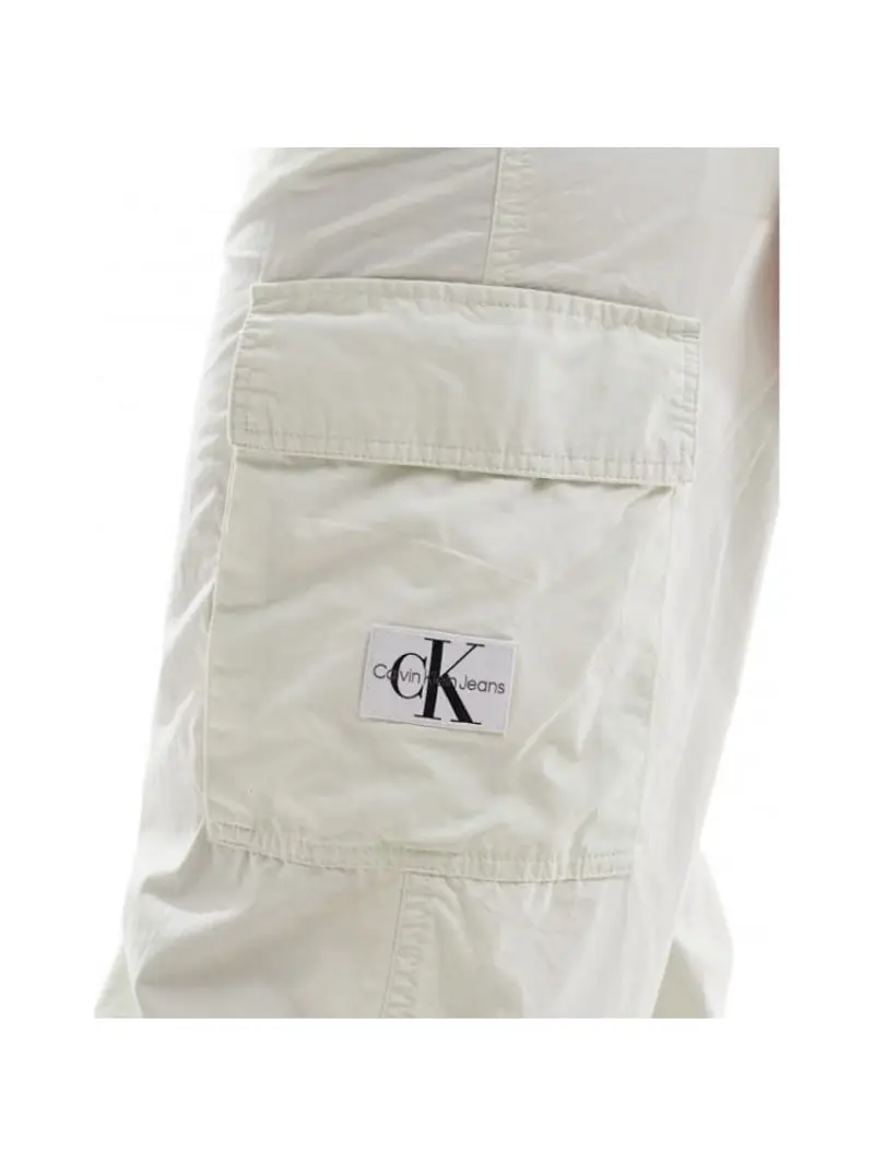 Calvin Klein pantalone bianco donna cargo logo sul lato miniatura 2