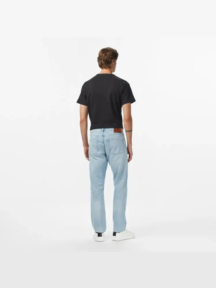 pantalone in denim chiaro uomo patch logo sul retro miniatura 2