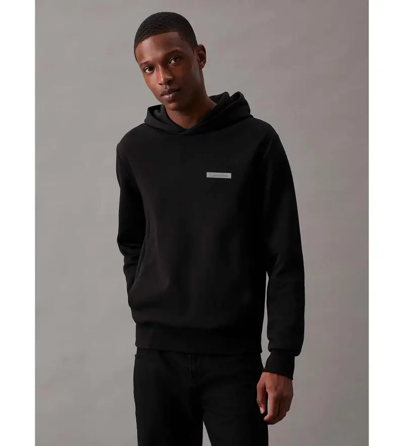 per uomo K10K113773 Felpa nera a blocchi di colore impilati (M), Nero, Casual, Sostenibile, Cotone Riciclato